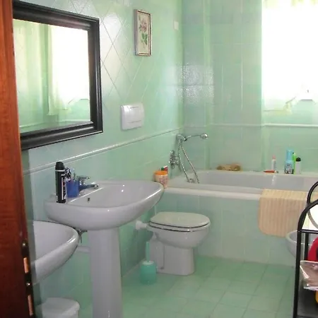 Bed and Breakfast Il Pozzo E Il Melograno Finale Ligure Exterior foto