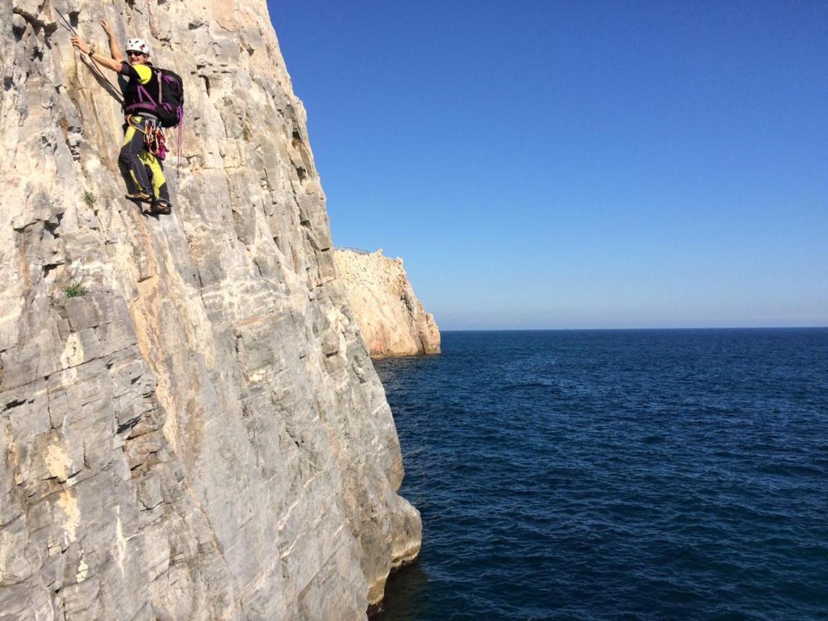Il Pozzo E Il Melograno Frühstückspension Finale Ligure